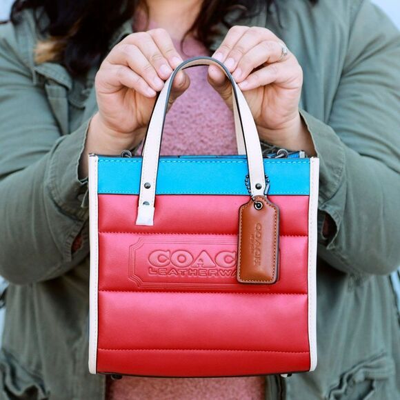 NWT Coach Quilted Leather Field 22 Tote Candy Apple Multi - Picture 1 of 11
